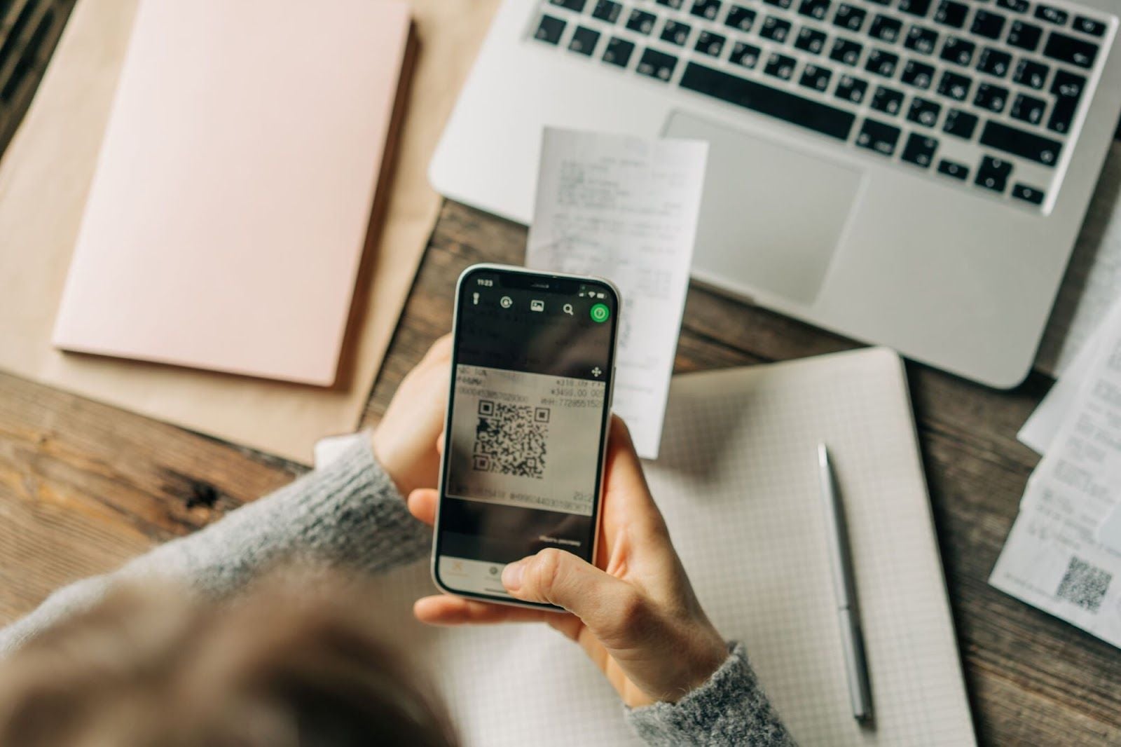 Image for the headline: "Advanced QR Scanning Techniques for Mac"